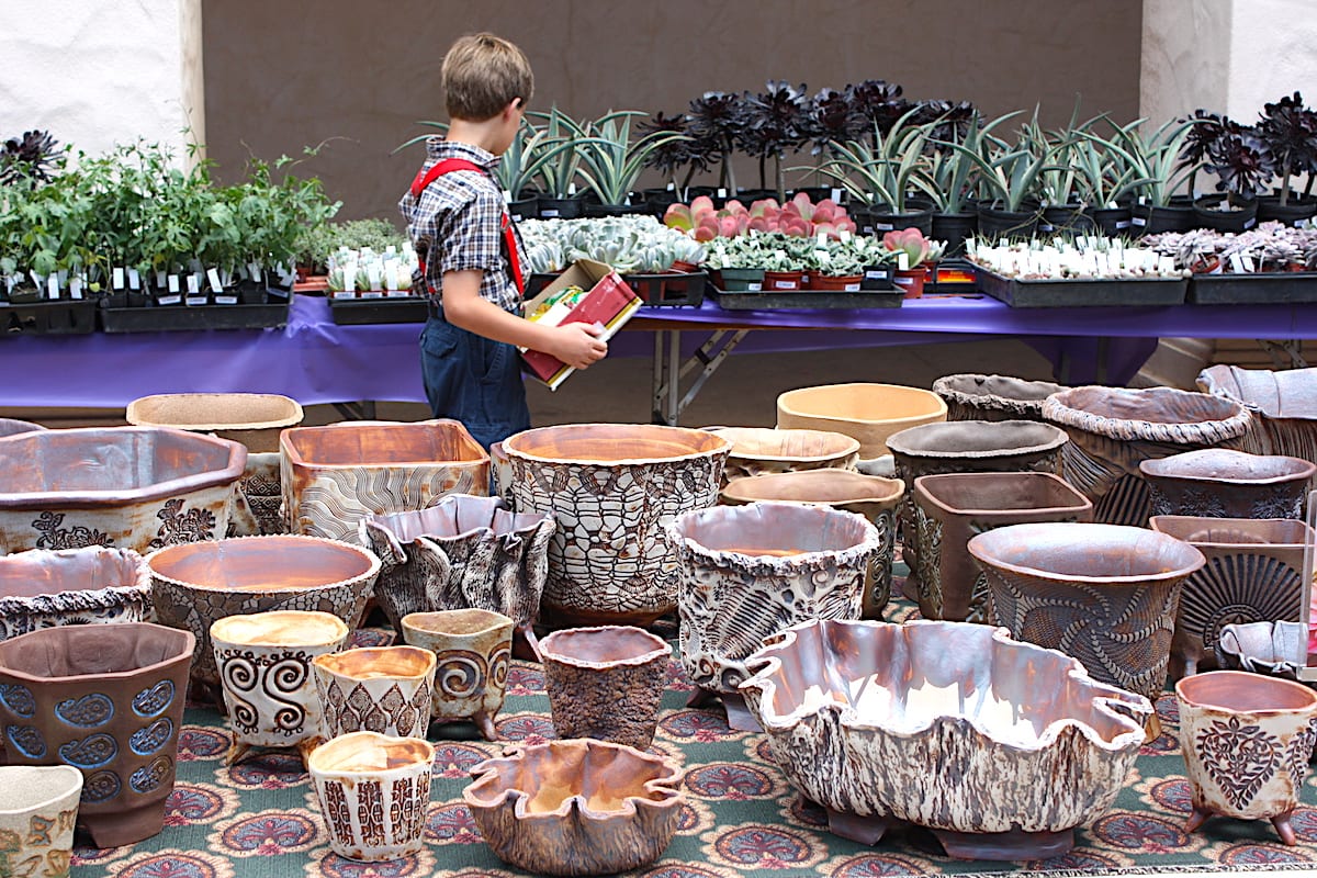 Art pottery